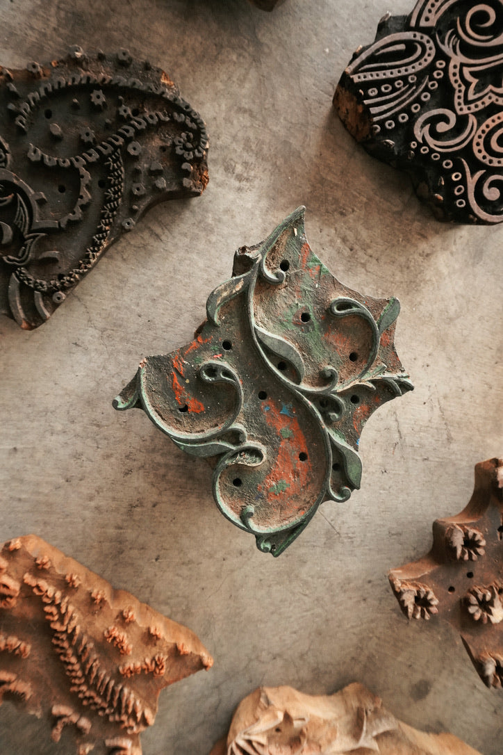 Vintage Wooden Textile Stamp - Image 3
