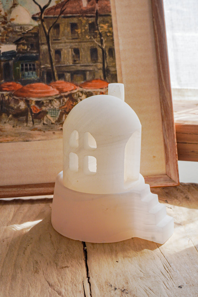 White Onyx Candle House - Image 2